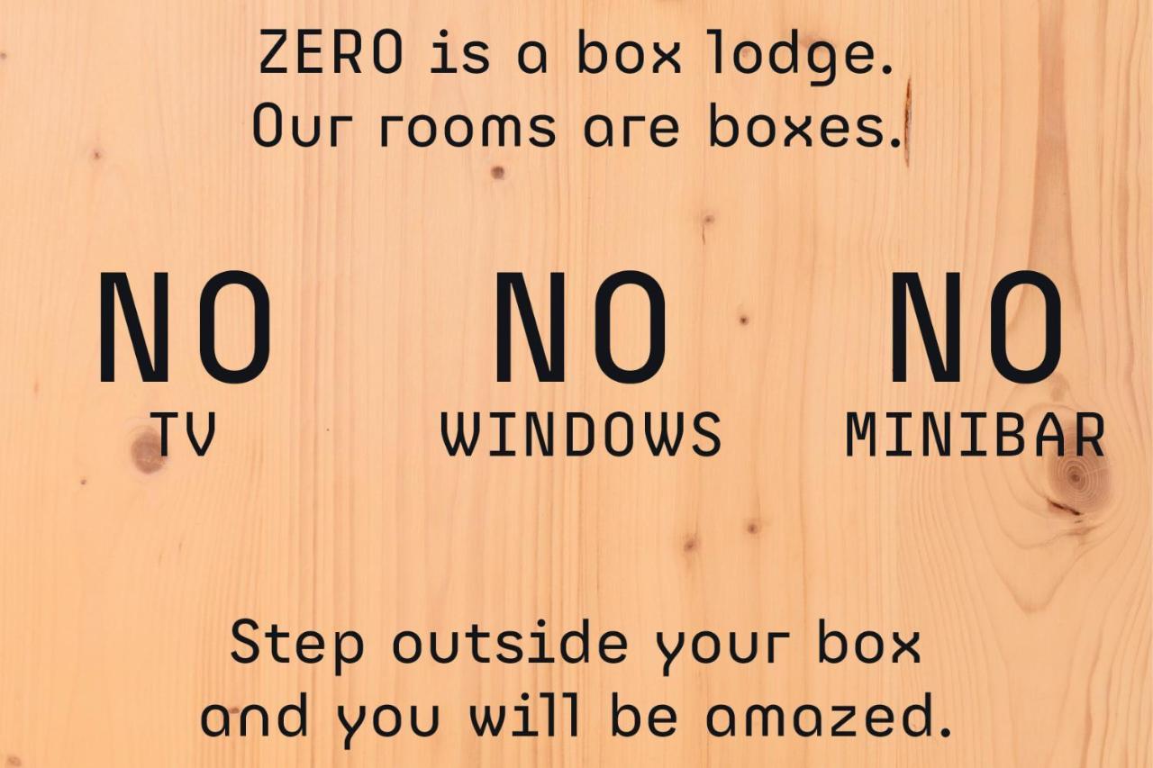 Zero Box Lodge Porto Buitenkant foto
